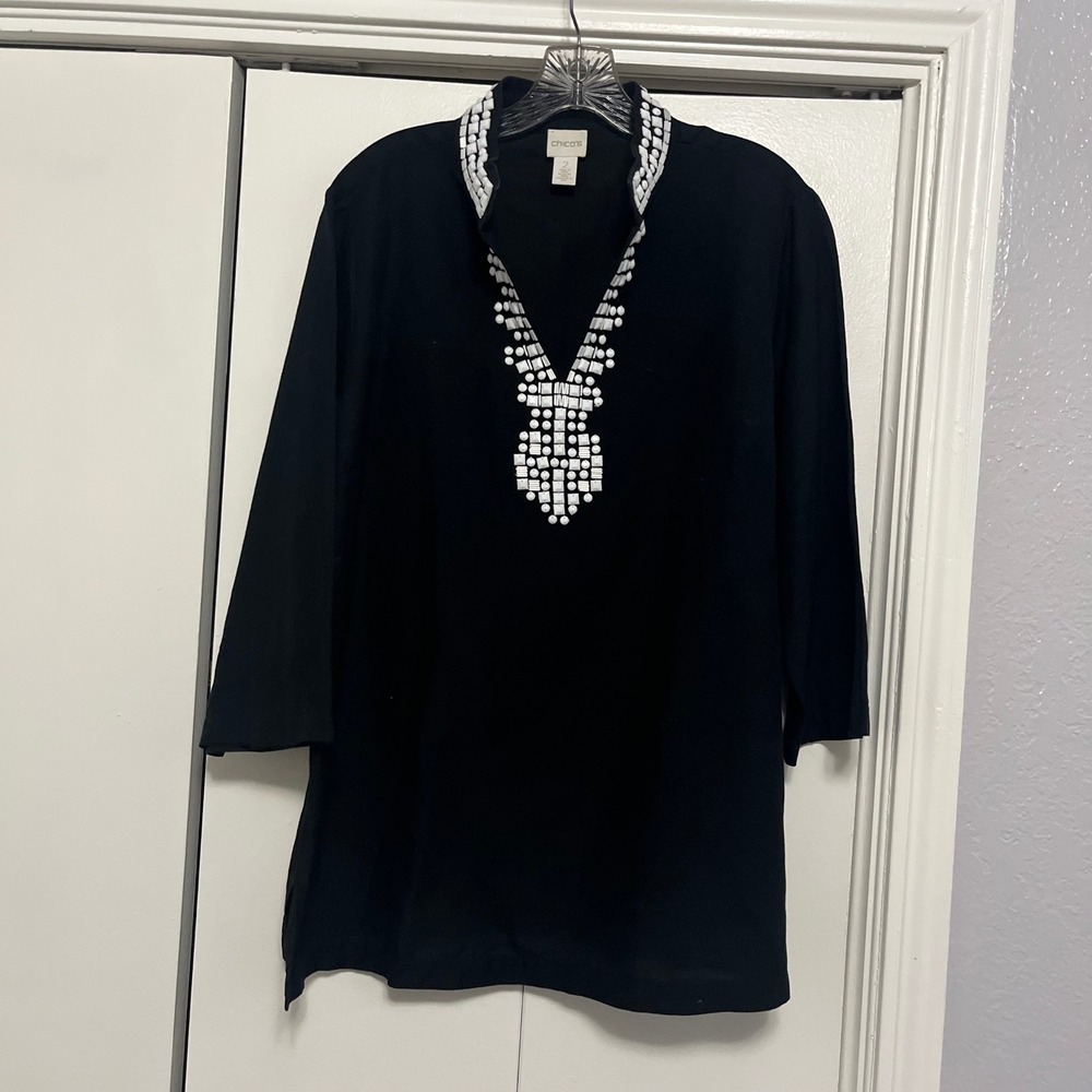 Chicos Black Linen Beaded Tunic Top Size 2 Large Split Neck 3/4 Sleeves